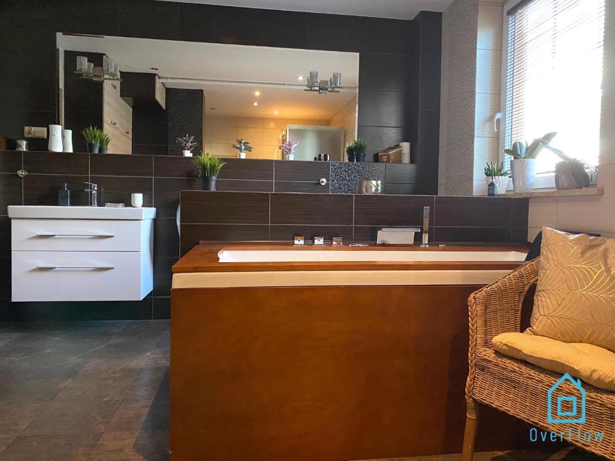 Lux Apartment - Lakefront Apartment In Kamien With Sauna & Hot Tub Only 30 Minutes From Gdansk And Gdynia 外观 照片