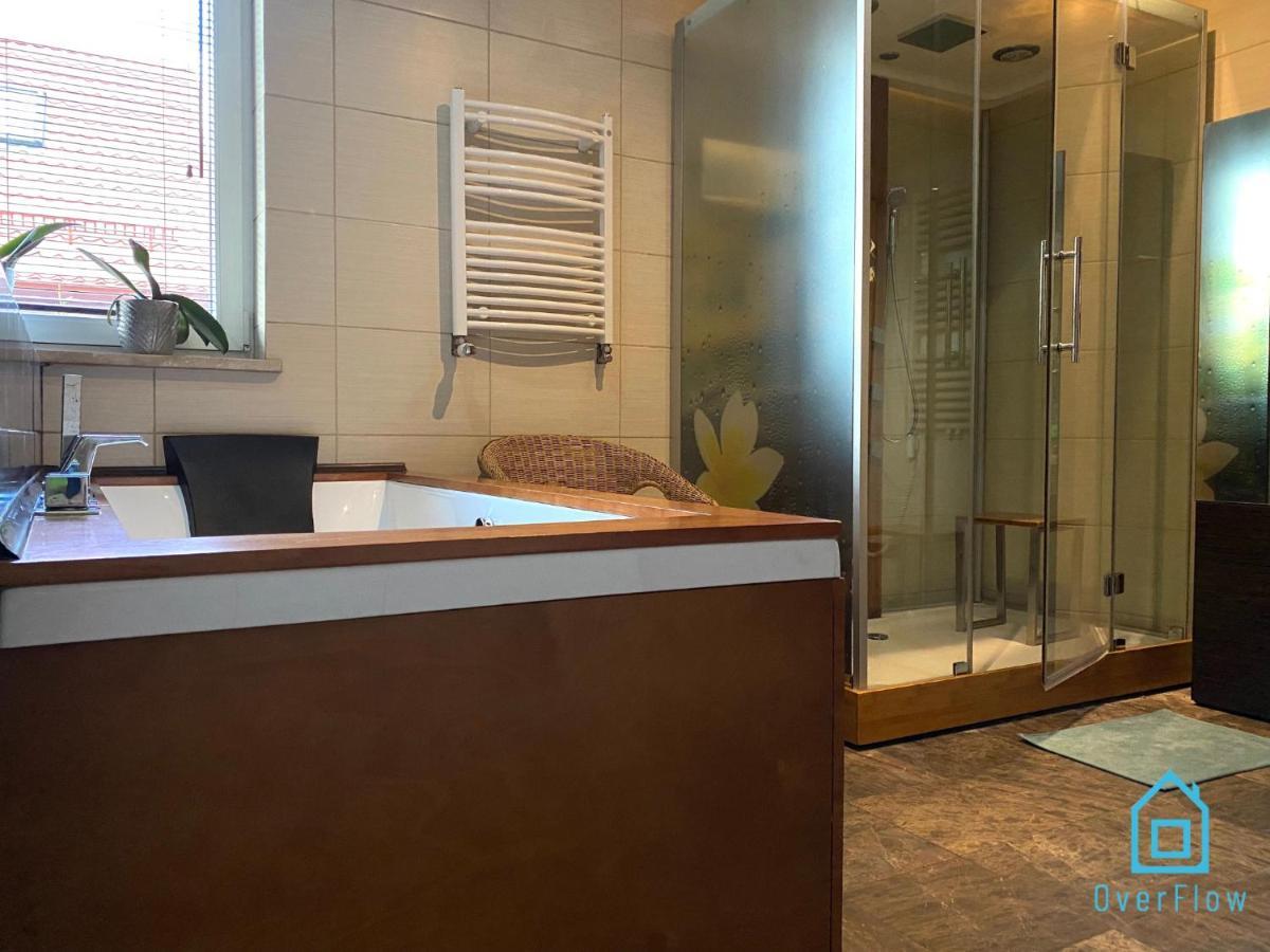 Lux Apartment - Lakefront Apartment In Kamien With Sauna & Hot Tub Only 30 Minutes From Gdansk And Gdynia 外观 照片
